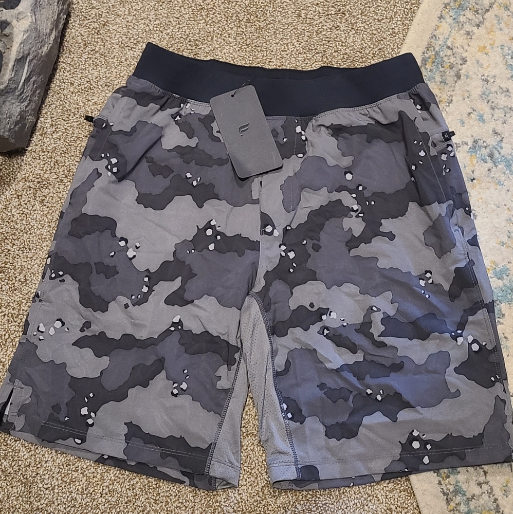 Fabletics The 9" Franchise Short